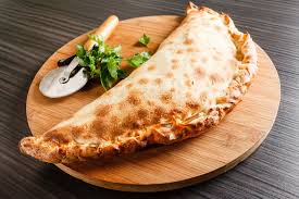 Calzone Clásico